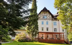 Budynek, Hotel Villa Grohmann, Dolní Lipová, Jesioniki