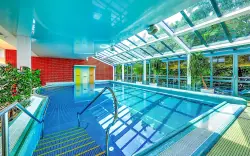 Karlovy Vary: Pobyt v Hotelu Royal Regent **** s polopenzí, neomezeným wellness centrem a až 7 procedurami