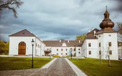 Szlovákia: Pihenés az Apponyi Kastély ****-ban félpanzióval, wellnessel és panorámás medencével