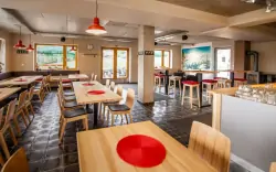 Restauracja, Chata pod Łysą Górą, Malenovice, Beskidy