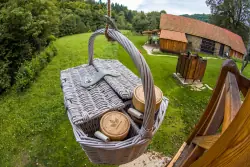 Kempingový koš, Stromodům Žítková, Bílé Karpaty