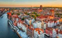 Gdańsk: Pobyt v Hotelu Platan *** s polopenzí a 2 saunami (finská a infra) neomezeně + zahrada a dětské hřiště