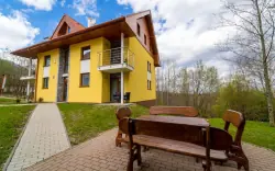 Pobyt vo Vysokých Tatrách v Rezorte Vila Credo s raňajkami a privátnym wellness (vírivka, sauny) + fľaša vína