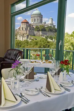 Étterem, Portobello Wellness &amp; Yacht Hotel ****