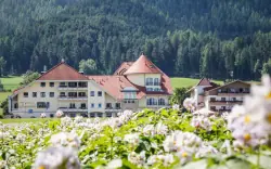 Italské pohraničí u vrcholu Kronplatz: Reischach v Montis - Active Nature Resortu **** s polopenzí a wellness