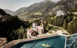 Pihenés a Magas-Tauernnél a Hotel Urban Nature Bad Gastein ****+ -ben félpanzióval és háromszintes wellnessel