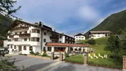 Tyrolské údolí Paznaun v Hotelu Büntali Galtür **** s polopenzí plus a wellness se saunami + slevová karta