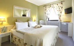 Pokoje, Hotel Blesius Garten ****, Trevír, Německo