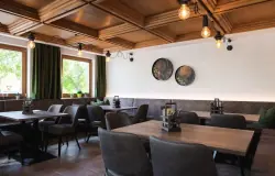 Étterem, Hotel Kesslwirt, Tschars Kastelbell, Olaszország