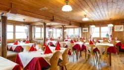 Restaurace, Sattleggers Alpenhof & Feriensternwarte ***