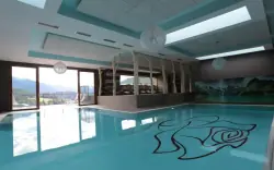Vnitřní bazén, Molaris Lodges ****, Mühlbach