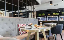 Reštaurácia, Abasto Hotel Feldmoching, Mníchov, Nemecko