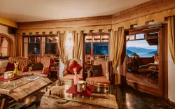Hotelový salonek, Hotel Bergschlössl ****, Luson