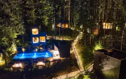 Solná komora ve 4* Hotelu Fischerwirt Natur.WaldSPA s polopenzí a wellness + soukromá pláž u jezera a program