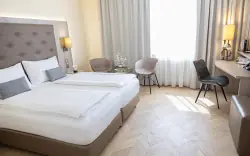 Szállodai szoba, Das Reinisch Hotel, Schwechat, Ausztria