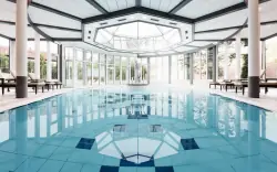 Basen kryty, Burghotel, Neukirchen beim Heiligen Blut, Niemcy