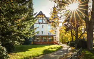 Budova, Hotel Villa Grohmann, Dolní Lipová, Jeseníky
