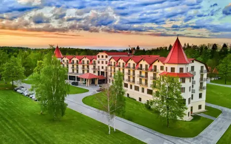 Hotel Nowy Zdroj, Polanica-Zdrój, Lengyelország