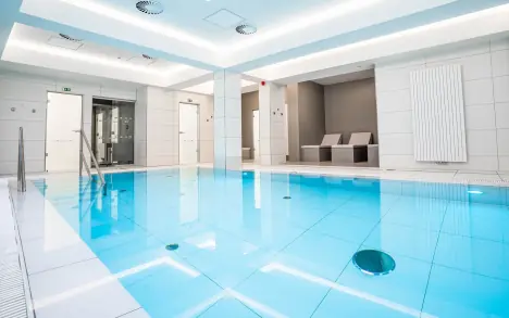 Korlátlan belépés a medencébe, Astoria Hotel & Medical Spa ****