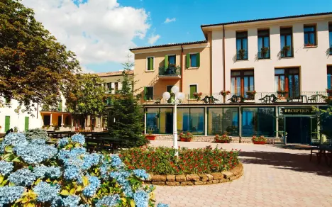 Park Hotel Jolanda ***, San Zeno di Montagna, Włochy