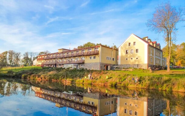 Resort Stein *** u Františkových Lázní s ekofarmou