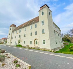 Hrad Ovári