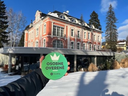 Osobne overené: Recenzia pobytu s neobmedzeným bazénom a saunovým svetom vo Wellness & Spa Hoteli Villa Regenhart ****