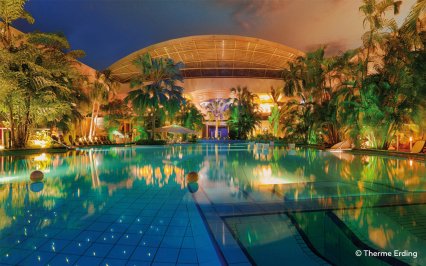Vydejte se do největšího vodního světa v Evropě, kterým je Therme Erding Aquapark u Mnichova