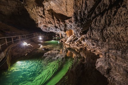 Objavte to NAJ zo Slovenska: 8 NAJkrajších jaskýň, ktoré sú svetovými unikátmi