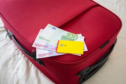 Jak vyměnit peníze před dovolenou 2025 co nejvýhodněji?